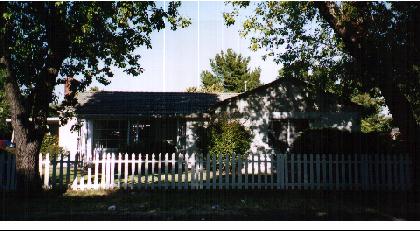 Front of House View1
